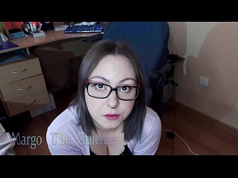 ❤️ Yarinya mai lalata da Gilashin Tsotsa Dildo Sosai akan Kyamara ☑ Batsa ❤