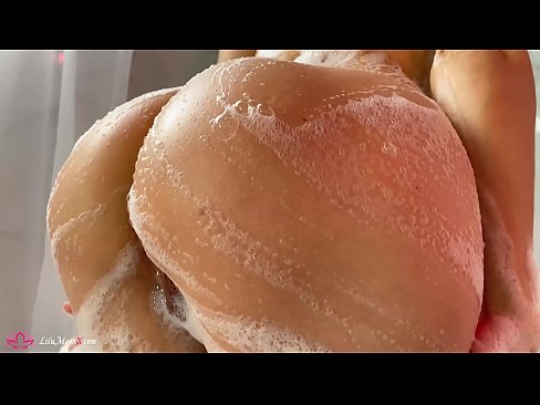 ❤️ Brunette Masturbates Pussy tare da Vibrator zuwa Tsananin inzali a cikin Shawa ☑ Batsa ❤